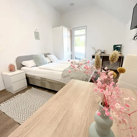 Anita's Appartement *