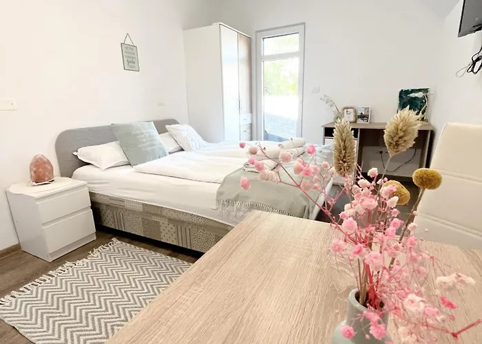 Anita's Appartement *